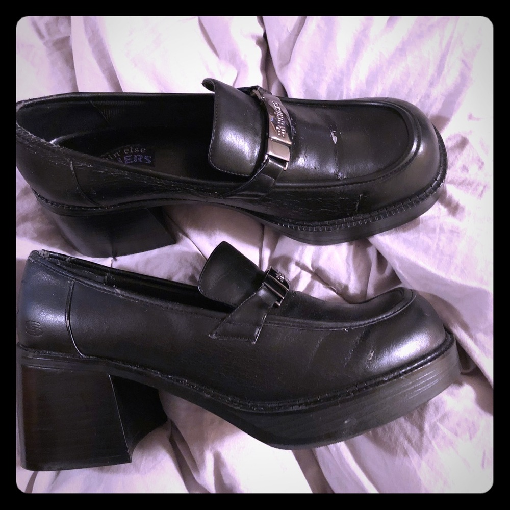 Size 11 skechers 90s style chunky heel platform